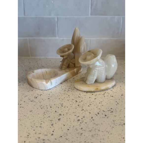 Pair Vintage Alabaster Stone Mexican Folk Art Figures Hats Incense Trinket Dish - Picture 3 of 16